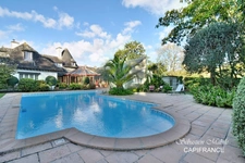 Propriété en pierre avec piscine à vendre (35) LANHELIN - MESNIL-ROC'H