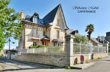 Bourgeois house for sale with 10 rooms in Pontorson (50) - Mont Saint Michel Bay