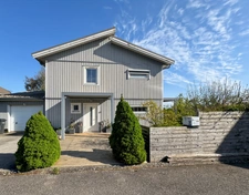 Maison contemporaine BBC en ossature bois – Quartier prisé de Tuteny, à deux pas du lac