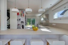 DIVONNE-LES-BAINS — Maison contemporaine T5 avec jardin paysager