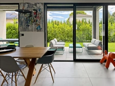 Maison d'architecte + T1bis d'exception à vendre au centre de DIVONNE LES BAINS 