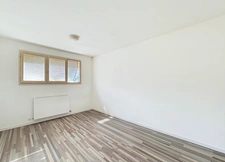 Maison mitoyenne de 118m2 et 4 grandes chambres - VERSONNEX