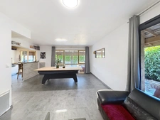 Maison mitoyenne de 118m2 et 4 grandes chambres - VERSONNEX