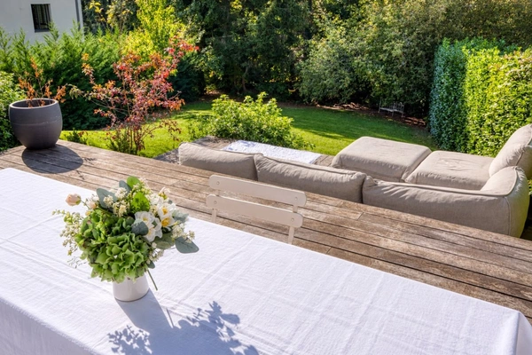 DIVONNE-LES-BAINS — Maison contemporaine T5 avec jardin paysager