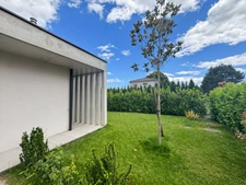 Maison d'architecte + T1bis d'exception à vendre au centre de DIVONNE LES BAINS 