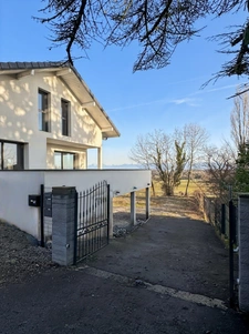 Maison à vendre 7 pièces DIVONNE LES BAINS - Maison contemporaine avec vue et magnifiques volumes