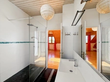 Elegant 192 m² family property with 6 bedrooms in the heart of Tutégny