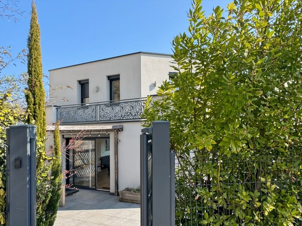 Divonne les Bains - Maison Contemporaine T6 d'exception 