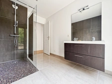 7-room house for sale in Divonne-les-Bains - Contemporary house with views and magnificent proportions