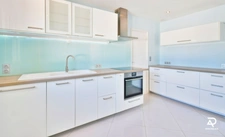 Maison de plain-pied, rénovée, 3 chambres et un bureau, JONAGE (69)