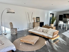 LA CIOTAT - ARCHITECT-DESIGNED, BBC-ENERGY-EFFICIENT SINGLE-STOREY HOUSE – POOL AREA & TERRACE – UNINTERRUPTED VIEWS – NEAR CEYRESTE