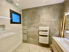 Contemporary 6-room house for sale in LA CIOTAT (13)
