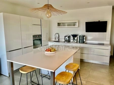 Contemporary 6-room house for sale in LA CIOTAT (13)