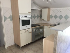 A louer DOMAZAN appartement T3   