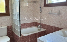 BÉDARRIDES – House for sale, 135 m², swimming pool, 2,500 m² of land – 2 dwellings