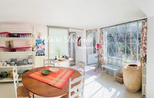 Maison de caractère à vendre à Caromb (84) – Centre-ville – 9 pièces – 260 m² – Jardin paysagé et charme authentique