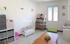 Maison à vendre Vedène (84) 100m2 : piscine, terrasse et dépendance