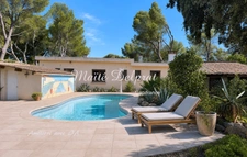 BÉDARRIDES – House for sale, 135 m², swimming pool, 2,500 m² of land – 2 dwellings