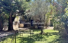 Buis-les-Baronnies – Maison de village de 139 m² avec jardin, 4 chambres, 2 garages, dépendance et vue sur le Pic Saint-Julien 