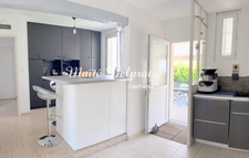 Maison à vendre Vedène (84) 100m2 : piscine, terrasse et dépendance