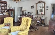Village house with garden, exceptional volumes and rental potential MALAUCENE (84)