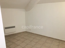 A louer DOMAZAN appartement T3   