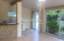 SARRIANS – MAISON FAMILIALE 200 M² AVEC PISCINE, 5 CHAMBRES ET DOUBLE GARAGE