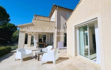 VILLA D’ARCHITECTE 230 M² AVEC PISCINE CHAUFFÉE ET VUE PANORAMIQUE – VAISON-LA-ROMAINE (84)