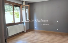 BÉDARRIDES – House for sale, 135 m², swimming pool, 2,500 m² of land – 2 dwellings