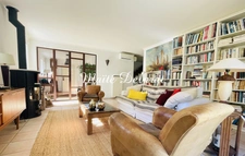 For sale - stone house with swimming pool in MURS (84) - 178 m² of Provençal charm