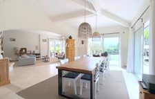 VILLA D’ARCHITECTE 230 M² AVEC PISCINE CHAUFFÉE ET VUE PANORAMIQUE – VAISON-LA-ROMAINE (84)