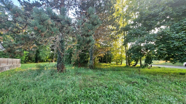 Dpt Hautes Pyrénées (65), à vendre AZEREIX terrain 