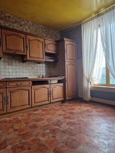 Maison de 56 m² avec potentiel et grand terrain à fort potentiel – Proche commodités et RN12