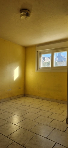 Maison à vendre PLOUMAGOAR (22)