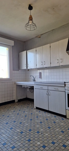 Maison à vendre PLOUMAGOAR (22)