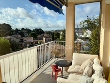 La Ciotat Appartement T3 Traversant, Dernier Étage, Entièrement Rénové ! 