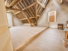 Maison SARRANCOLIN avec local commercial (65)