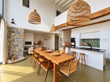 Maison avec piscine et garage à GANTIES (31)