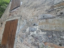 Magnifique Grange sur les hauteurs de Beyrèdes