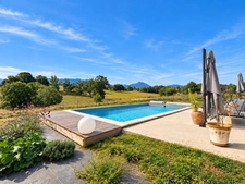 Maison avec piscine et garage à GANTIES (31)