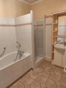 Maison divisée en 4 appartements au cœur d'Arreau