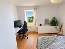 Maison avec piscine et garage à GANTIES (31)