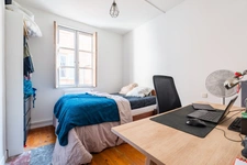 EXCEPTIONAL, UNIQUE 2-BEDROOM APARTMENT IN THE HEART OF TOULOUSE, COMBINING CHARM, BRIGHTNESS AND ABSOLUTE CALM, JUST STEPS FROM PLACE DE LA TRINITÉ