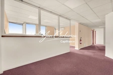 ESPACE PROFESSIONNEL LUMINEUX DE 177,95 M² AU CŒUR DU 31200 TOULOUSE, IDEAL POUR ACTIVITE TERTIAIRE OU PROFESSION LIBERALE