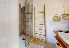 Maison de caractère rénovée à Nègrepelisse – 237 m², 7 chambres, piscine chauffée