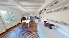 CHARME ET AUTHENTICITÉ À NÈGREPELISSE : MAISON FAMILIALE RÉNOVÉE DE 237 M², 7 CHAMBRES, DÉPENDANCES, PISCINE CHAUFFÉE ET SUPERBE TERRAIN DE 4 000 M²