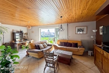 Renovated 6-room single-storey house – 135 m² – 4 bedrooms – 1,700 m² plot – Toulaire area in Liverdun