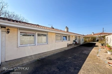 Renovated 6-room single-storey house – 135 m² – 4 bedrooms – 1,700 m² plot – Toulaire area in Liverdun