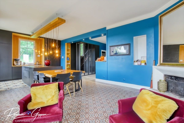 MAISON DE PRESTIGE SUR LES HAUTEURS DE NANCY – Parc arboré, vue exceptionnelle, piscine et jacuzzi – 10 pièces 298m2 NANCY (54)