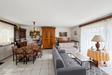 Single-storey house with 6 rooms - 117 m² - 3 bedrooms + office - Toulaire area in Liverdun